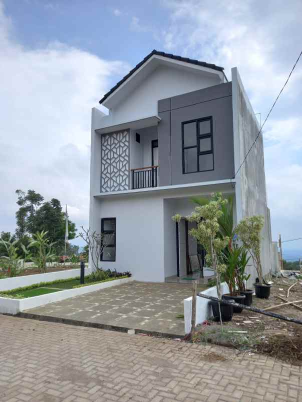 rumah vila di bandung
