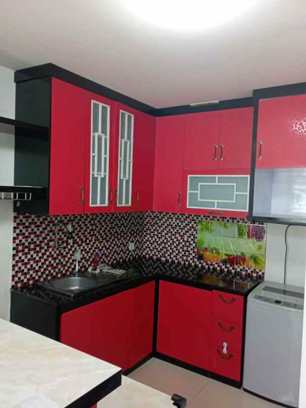 sewa condo furnished green bay pluit