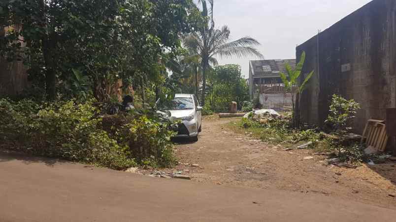 tanah jalan jls muncul