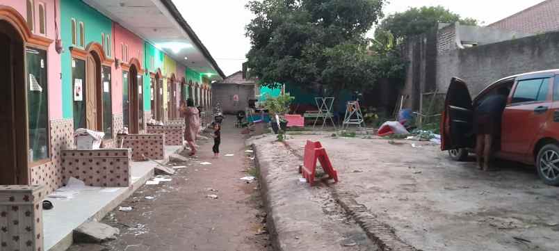 tanah pinggir jalan bonus kostan 16 pintu kota seran