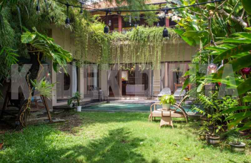 villa jalan tegal sari