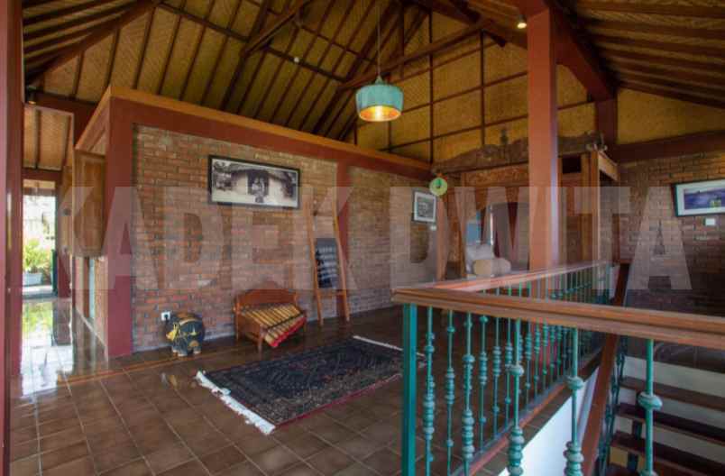 villa jalan tegal sari