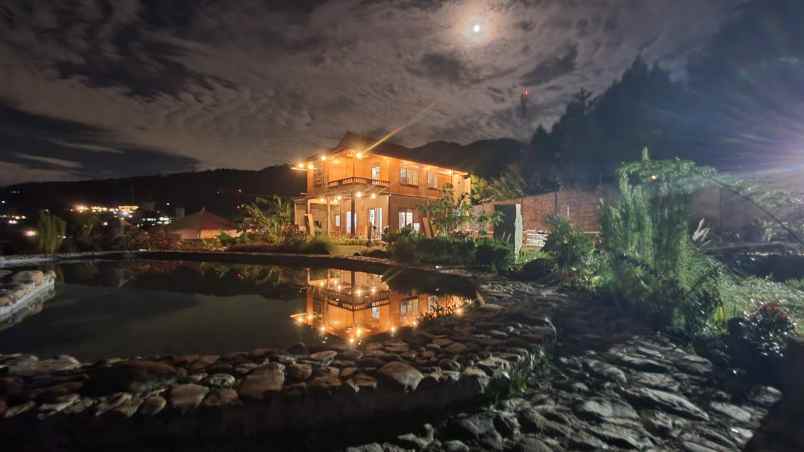 villa kayu batukasur cisarua bogor