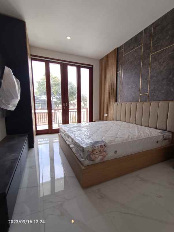 brand new villa dekat pantai melasti bali