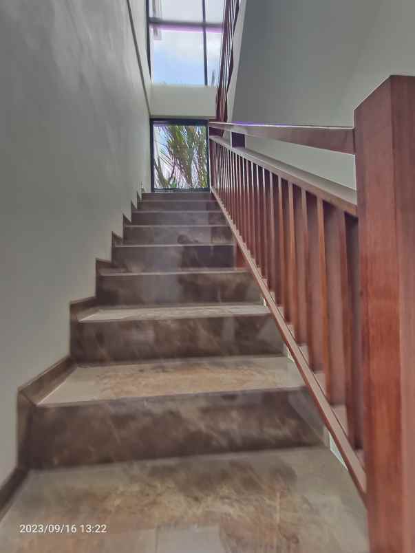 brand new villa dekat pantai melasti bali