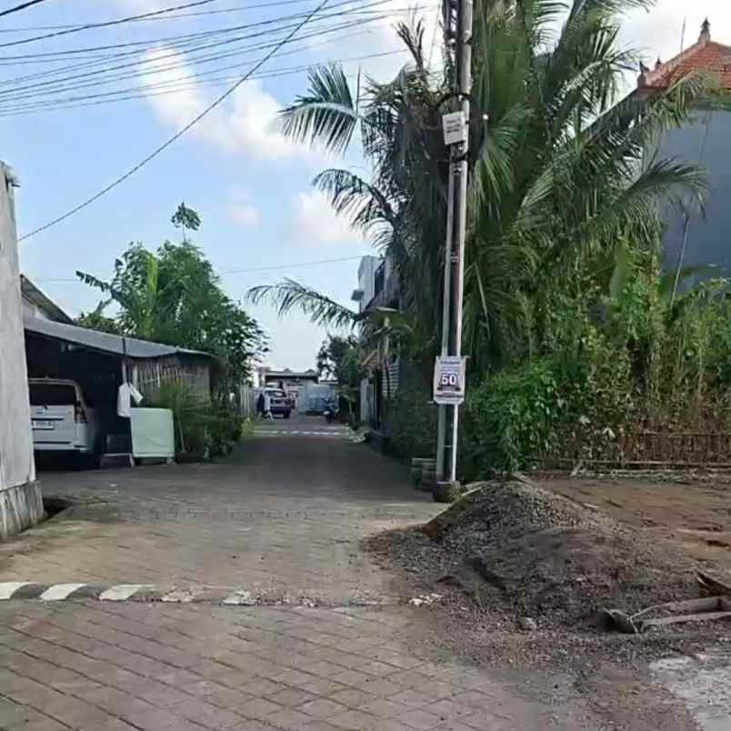 dijual 1 are jl sanghyang gg indra buduk mengwi