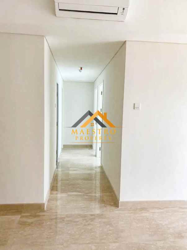 dijual apartemen hook podomoro city deli tower empire