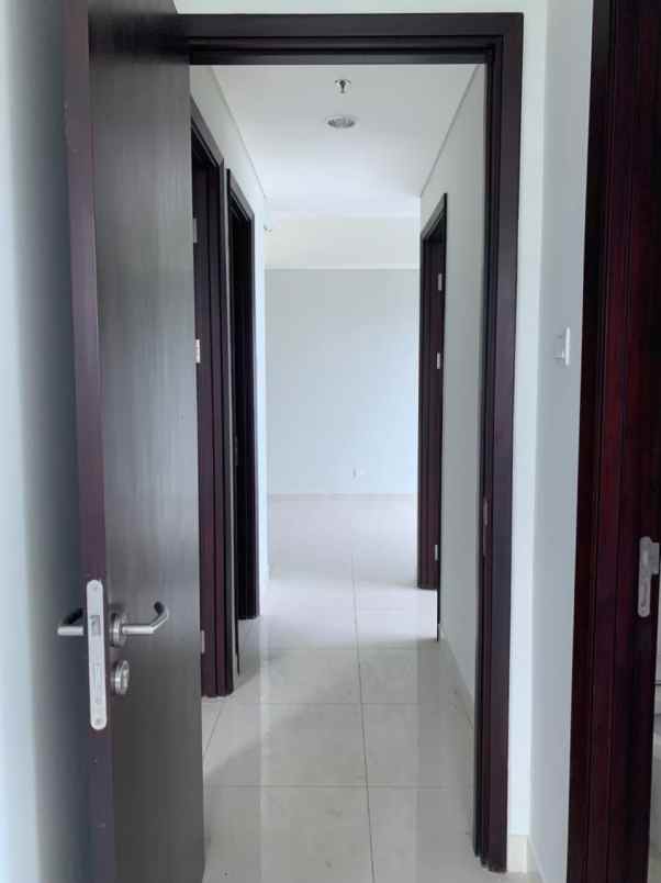dijual apartemen kembangan