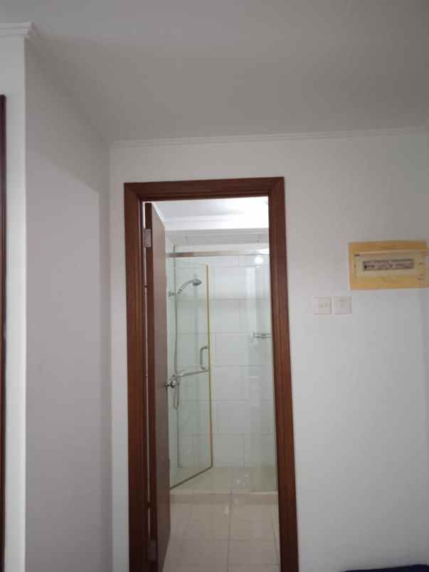 dijual apartemen waterplace