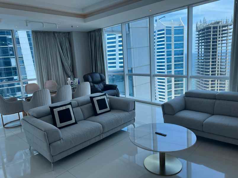 dijual apartemen wq4r jr6 london pluit