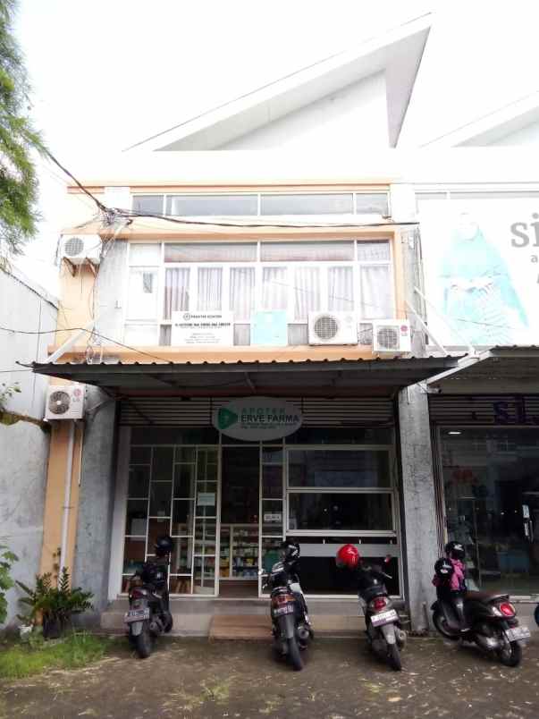 dijual cepat ruko dengan lokasi strategis dan nyaman