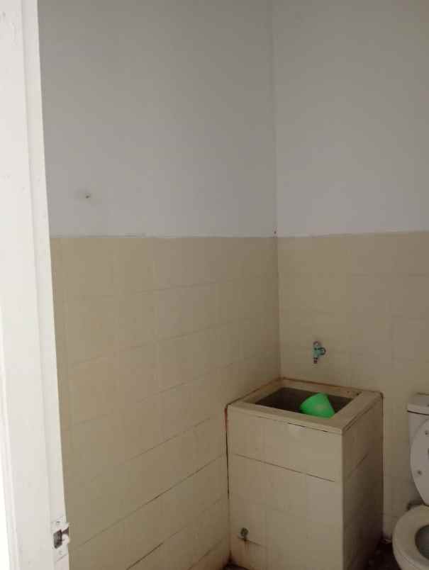 dijual cepat rumah graha raya dekat alam sutera