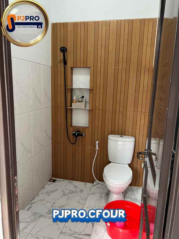 dijual cepat villa dengan view cantik asri di cipanas