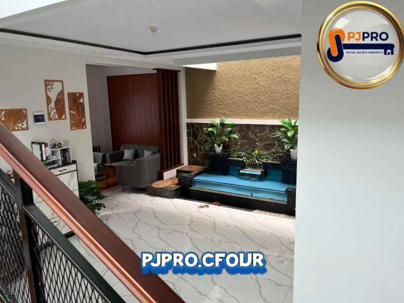 dijual cepat villa dengan view cantik asri di cipanas