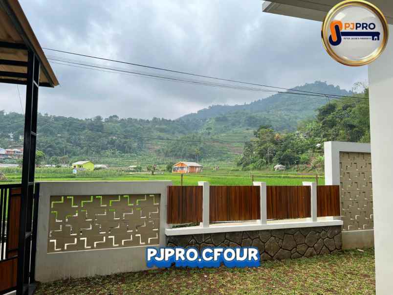 dijual cepat villa dengan view cantik asri di cipanas