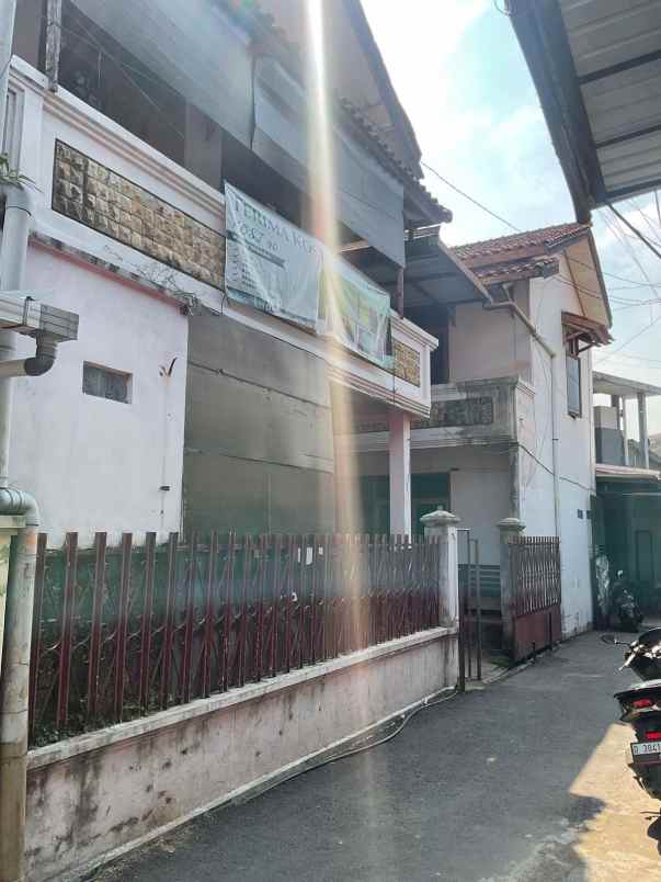 dijual kost cikutra sukaluyu pahlawan