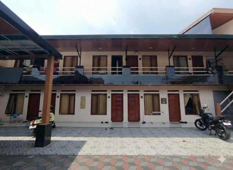 dijual kost jl mengger girang sukaati