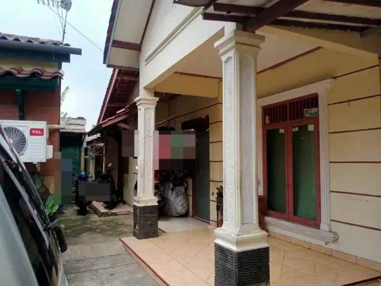 dijual kost pondok kacang barat