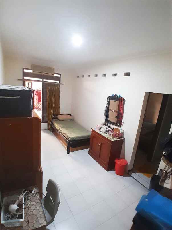 dijual murah rumah di ulujami jakarta selatan