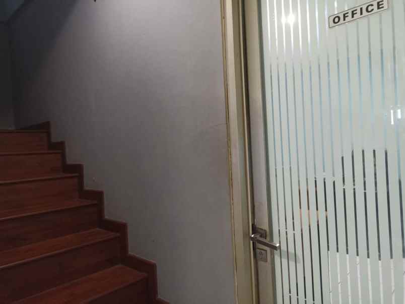 dijual ruko gudang kantor baktijaya