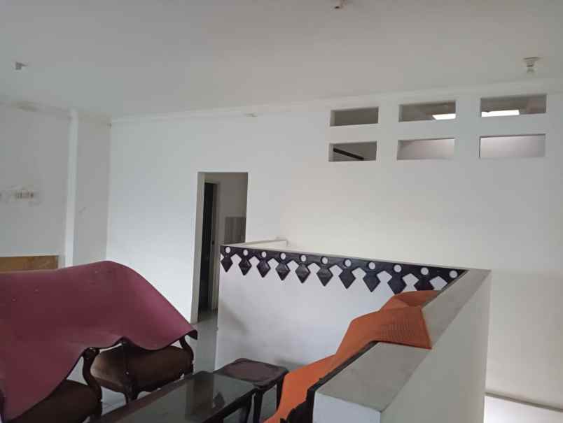 dijual ruko gudang kantor jalan menpor dekat mako brimob