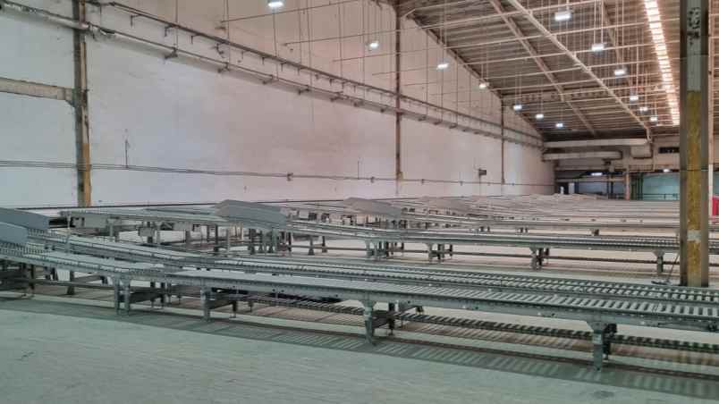 dijual ruko gudang kantor jalan raya cikarang