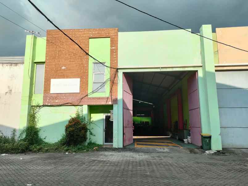 dijual ruko gudang kantor jalan raya driyorejo