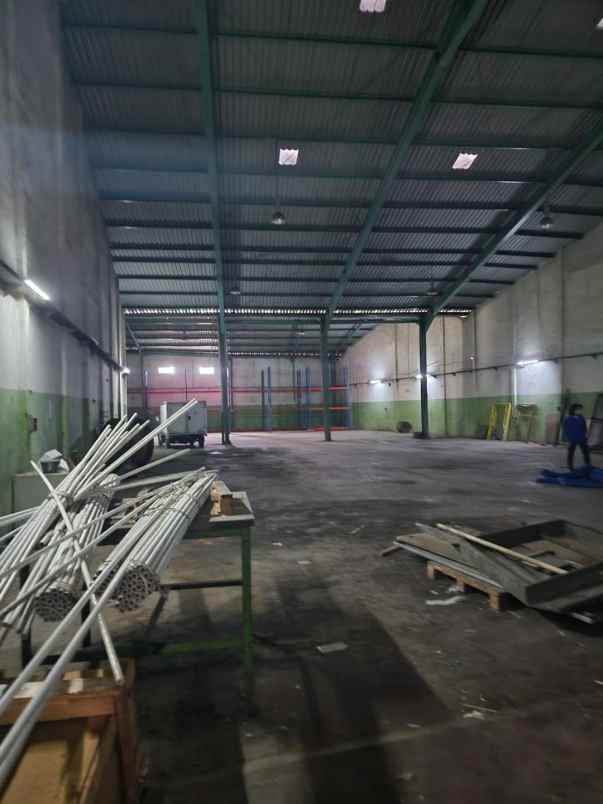 dijual ruko gudang kantor jl cilangkap raya cipayung