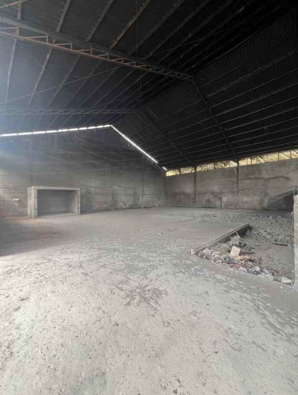 dijual ruko gudang kantor margomulyo kec tandes