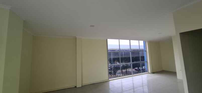 dijual ruko gudang kantor pegangsaan dua