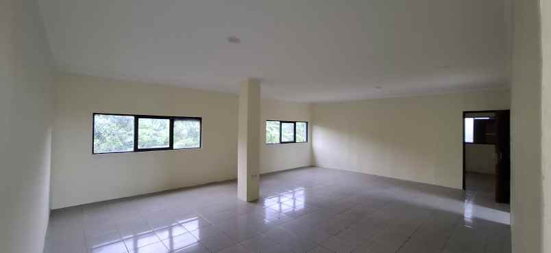 dijual ruko gudang kantor pegangsaan dua