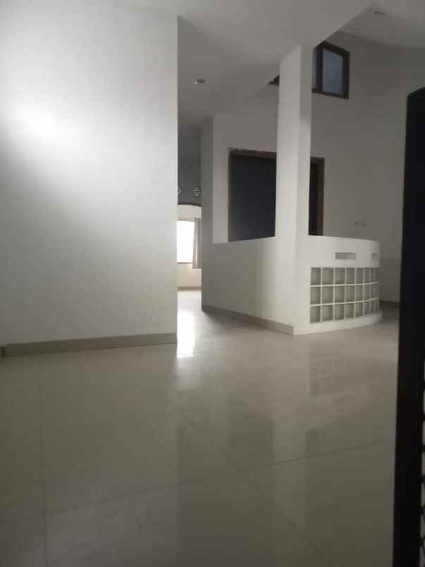 dijual ruko gudang kantor rancaekek