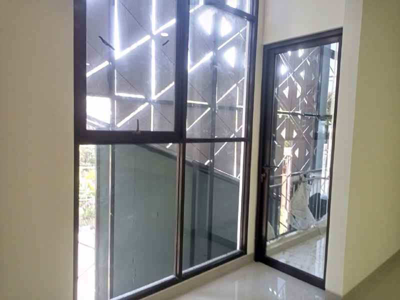 dijual ruko gudang kantor rungkut asri surabaya