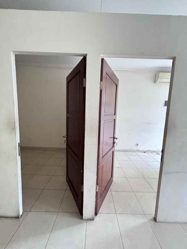 dijual ruko gudang kantor sorowwajan banguntapan bantul