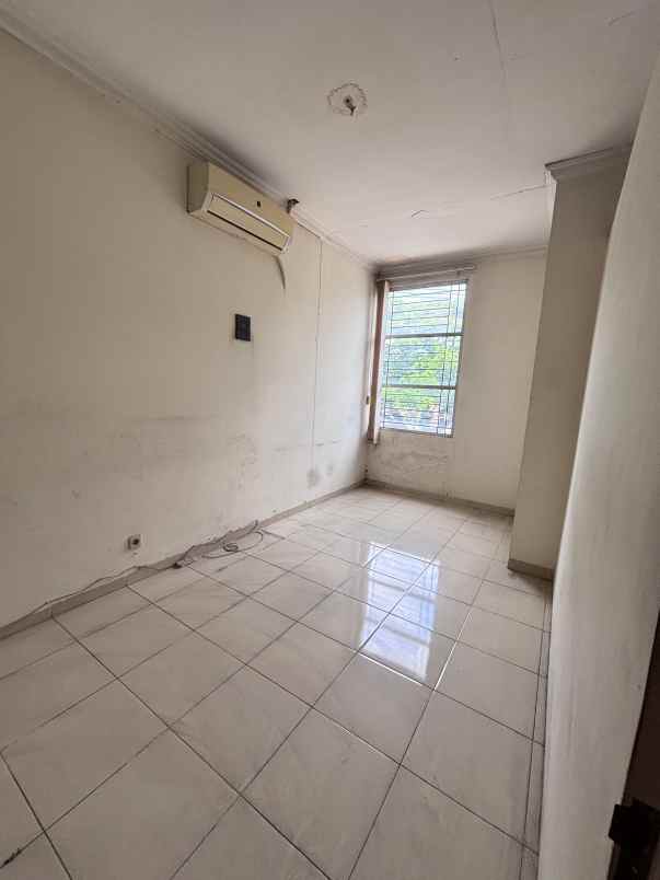 dijual ruko gudang kantor sorowwajan banguntapan bantul