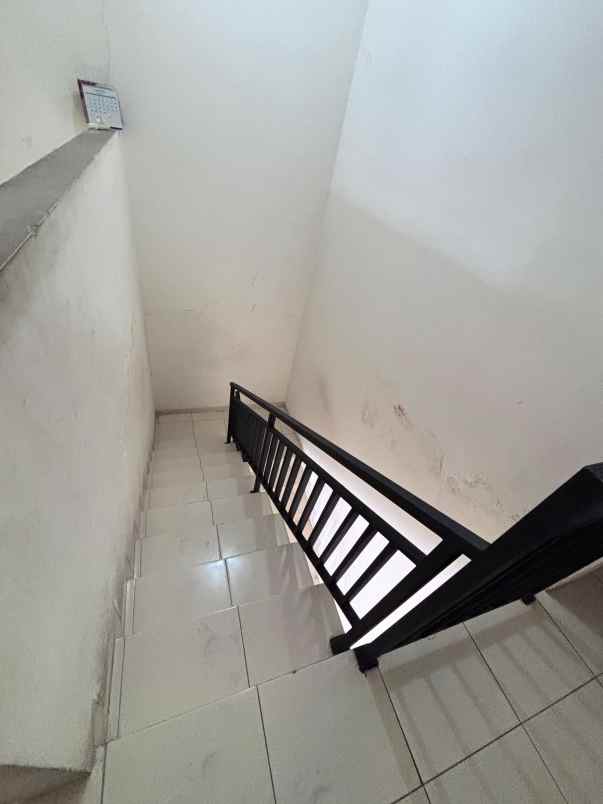 dijual ruko gudang kantor sorowwajan banguntapan bantul