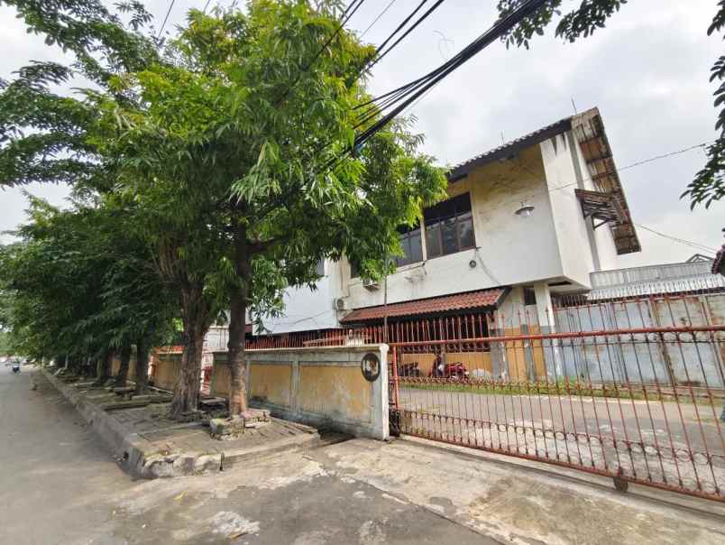 dijual ruko gudang kantor wonocolo