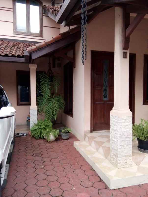 dijual rumah 2 lantai pondok cabe pamulang tangerang
