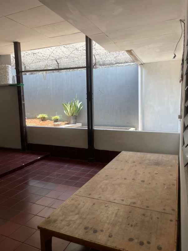 dijual rumah apik 1 lantai di kedaung ciputat