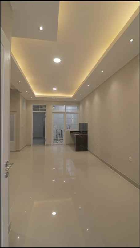 dijual rumah arcamanik