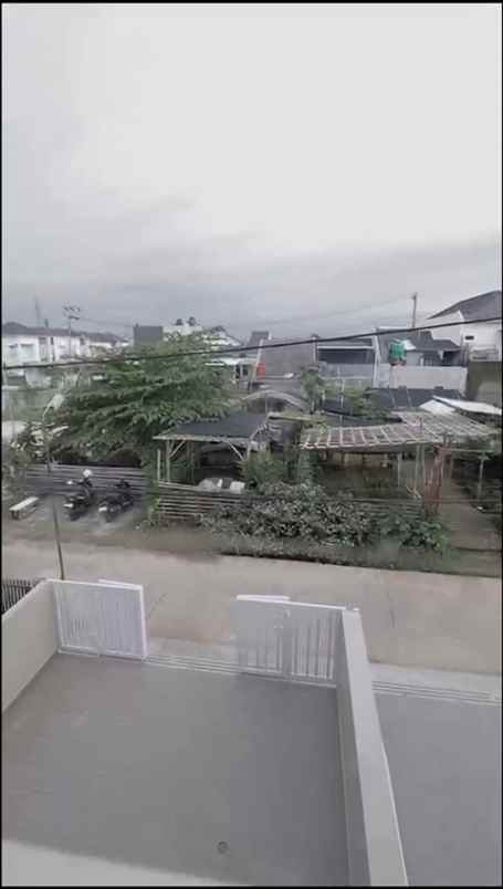 dijual rumah arcamanik