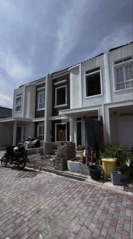 dijual rumah arcamanik kota bandung