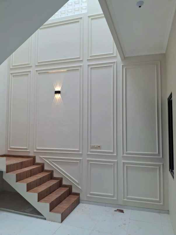 dijual rumah asrikaton