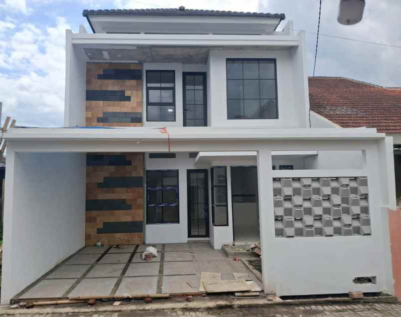dijual rumah asrikaton
