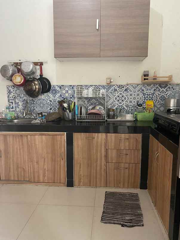 dijual rumah awiligar