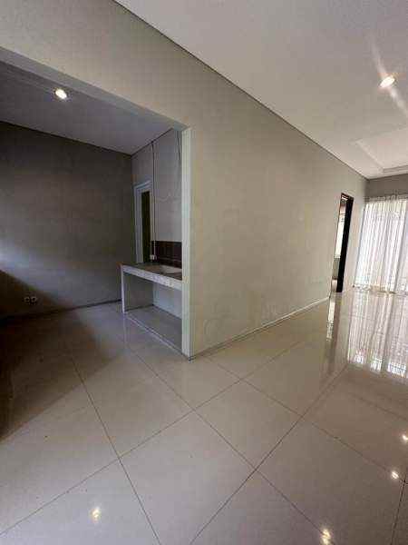 dijual rumah awiligar