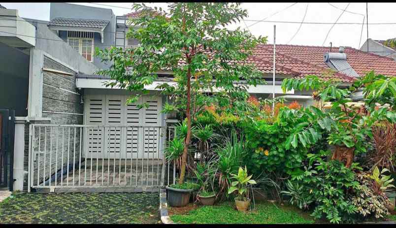 dijual rumah bagus di kemang pratama rawalumbu bekasi