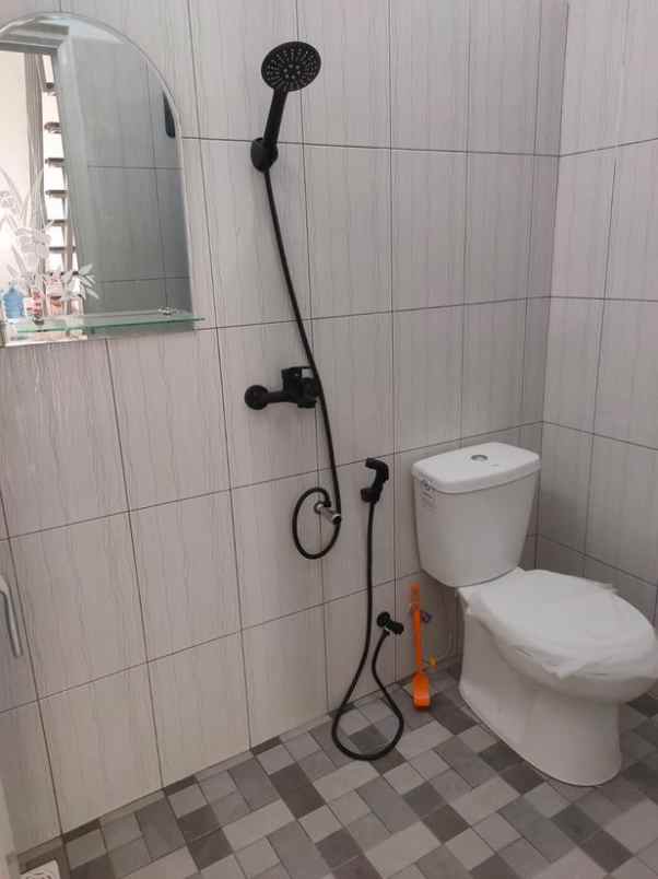 dijual rumah baru 5 menit ke alun alun kota cimahi