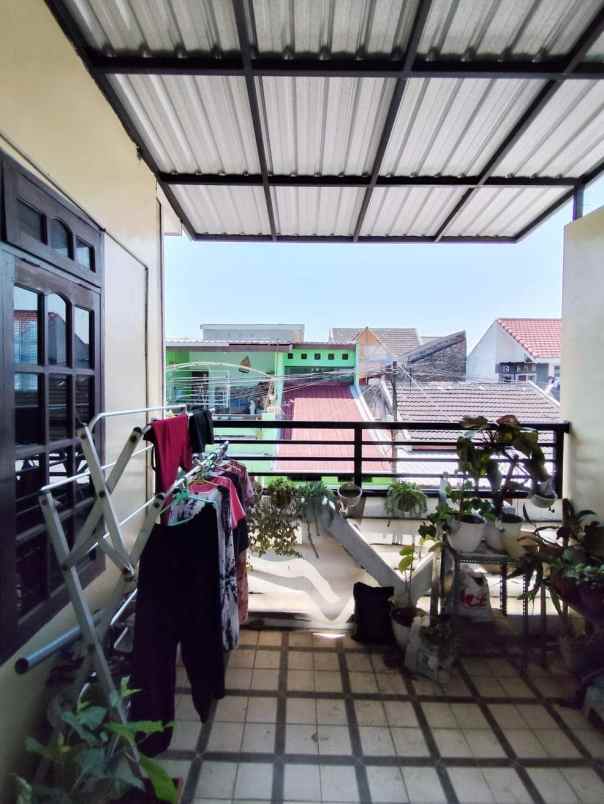 dijual rumah baru siap huni lokasi sawojajar 1