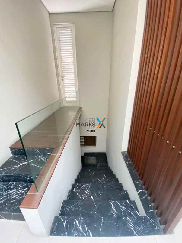 dijual rumah baruk tengah